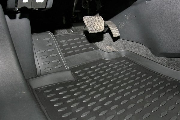 nov_nis_qashqai_1.jpg