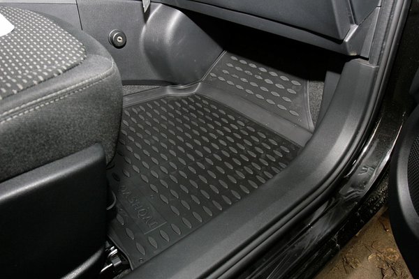 nov_nis_qashqai_2.jpg