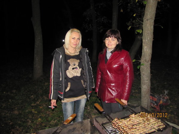 девочки и шашлік.jpg (154.02 KiB) Просмотров: 7827 девочки и шашлік.jpg