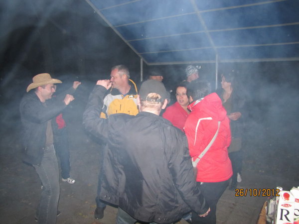 танці у костра.jpg (125.68 KiB) Просмотров: 7427 танці у костра.jpg