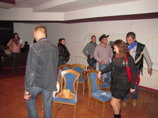 ціганочка4.jpg (159.46 KiB) Просмотров: 7369 ціганочка4.jpg