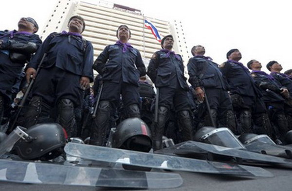 thailand_police_1.jpg (64.58 KiB) Просмотров: 1853 thailand_police_1.jpg