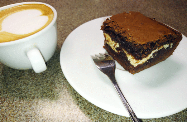 Cake_02.gif