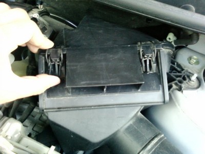 Откидываем эти защелки.jpg (107.8 KiB) Просмотров: 2869 Откидываем эти защелки.jpg