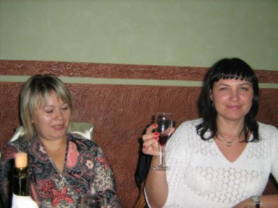 Оля и Нина.jpg