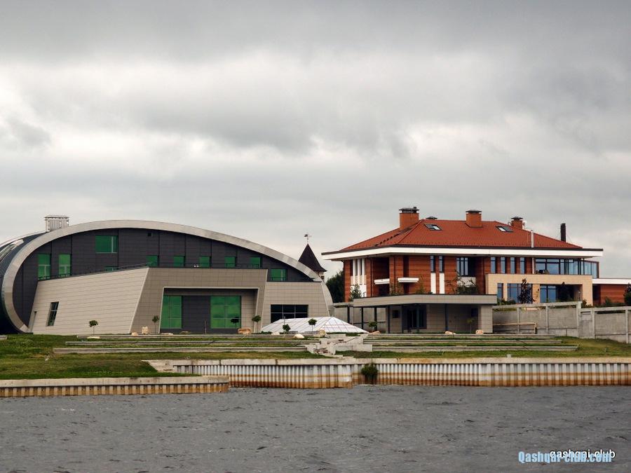 P9078859