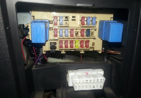 предохранители.jpg (243.2 KiB) Просмотров: 1614 предохранители.jpg