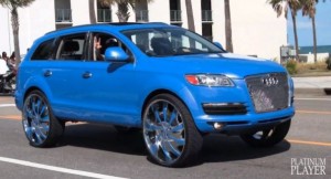 Audi-Q7_1370108240-300x162.jpg