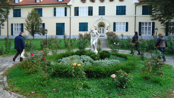 вилла гольф 4.JPG