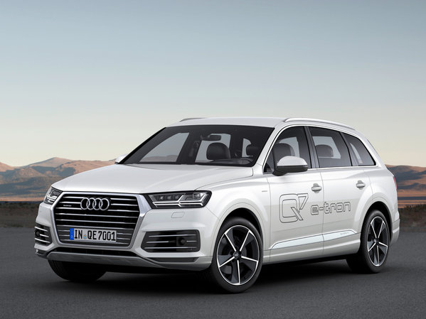 audi_q7_e-tron_quattro_001.jpg (236.25 KiB) Просмотров: 3016 audi_q7_e-tron_quattro_001.jpg