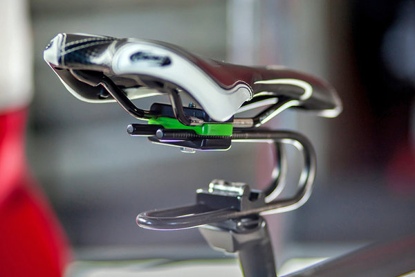 Rinsten-Spring_steel-leaf-spring-add-on-bicycle-saddle-shock-absorber.jpg (278.87 KiB) Просмотров: 1136 Rinsten-Spring_steel-leaf-spring-add-on-bicycle-saddle-shock-absorber.jpg