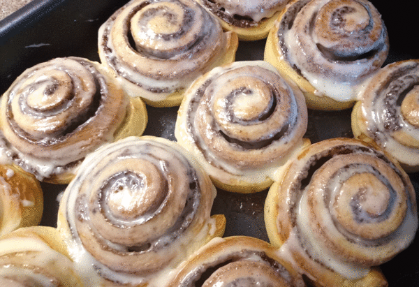 cinnabon_2.gif