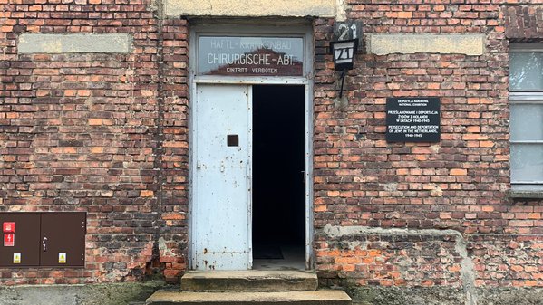 Aus9.jpg (800.02 KiB) Просмотров: 3779 Aus9.jpg