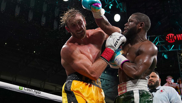 2021-06-07T042146Z_2056548123_MT1USATODAY16219487_RTRMADP_3_BOXING-MAYWEATHER-VS-PAUL-pic905-895x505-76186.jpg (89.98 KiB) Просмотров: 1851 2021-06-07T042146Z_2056548123_MT1USATODAY16219487_RTRMADP_3_BOXING-MAYWEATHER-VS-PAUL-pic905-895x505-76186.jpg