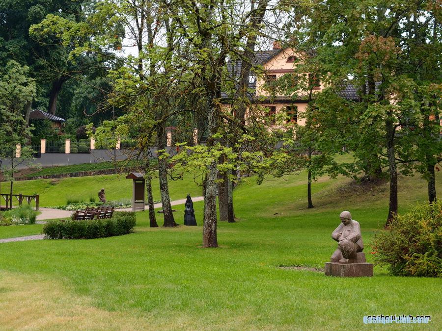 P7308100