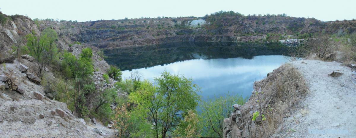 147-Ukr-Moldova-Mygia-karjer1 Panorama