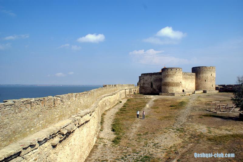404-Ukr-Moldova-Akkerman-dvor2